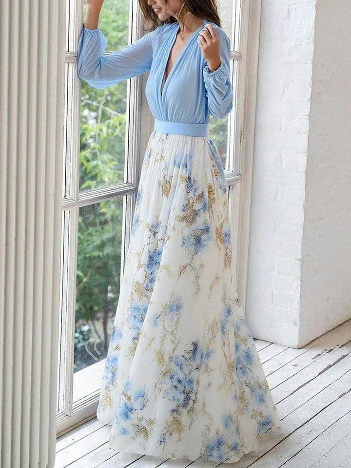 Weronika | Stunning floral patterned maxi dress with a V-neck