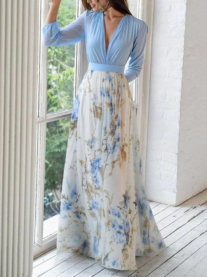 Weronika | Stunning floral patterned maxi dress with a V-neck