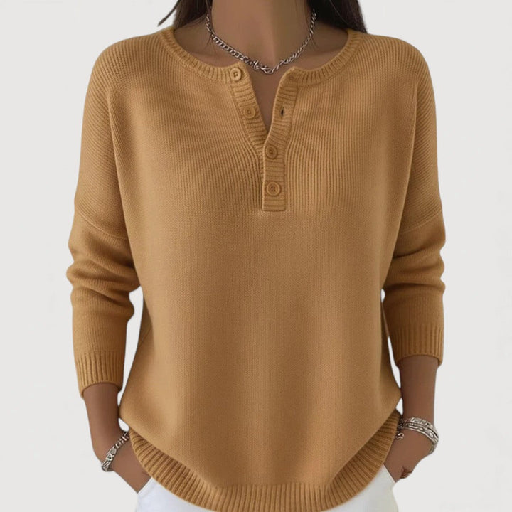 Marlia | Classic Knit Top