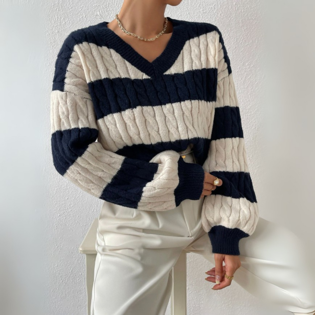 Morta | Comfy V-Neck Jumper