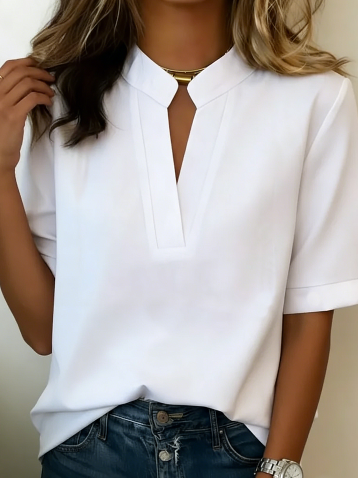 Maria | Elegant blouse with refined collar