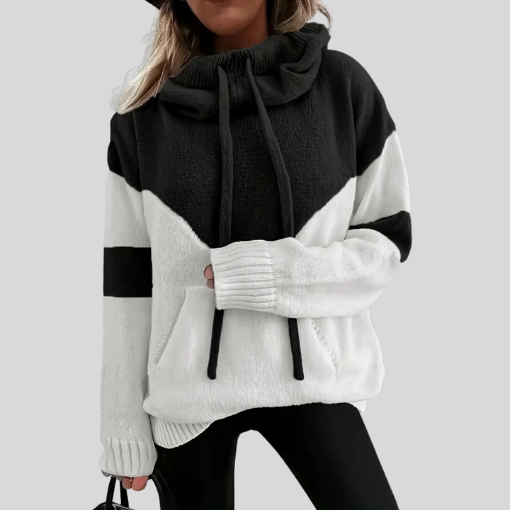 Ríona | Dual-Tone Cosy Hoodie
