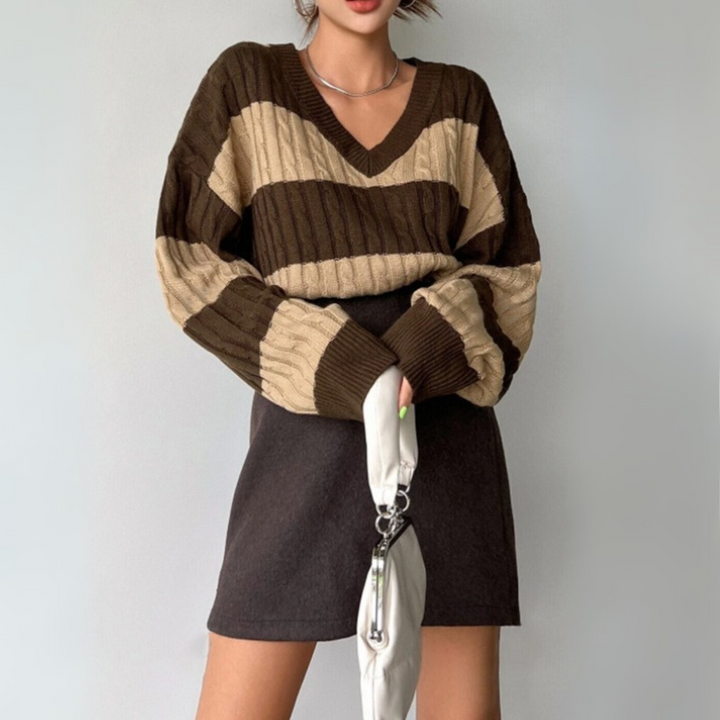 Morta | Comfy V-Neck Jumper
