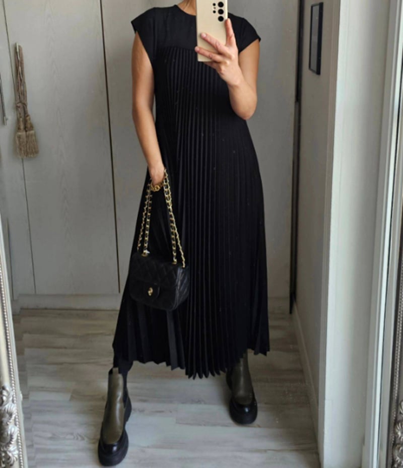 Alva | Timeless Comfort Dress