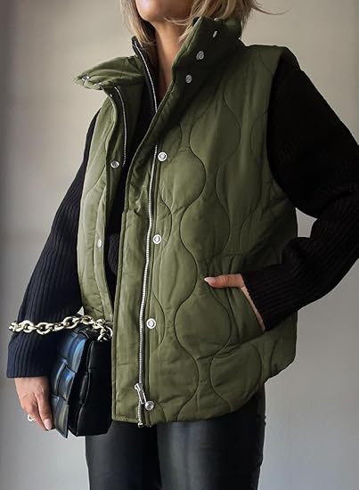 Darcy | Chic Lightweight Button-Up Puffer Vest