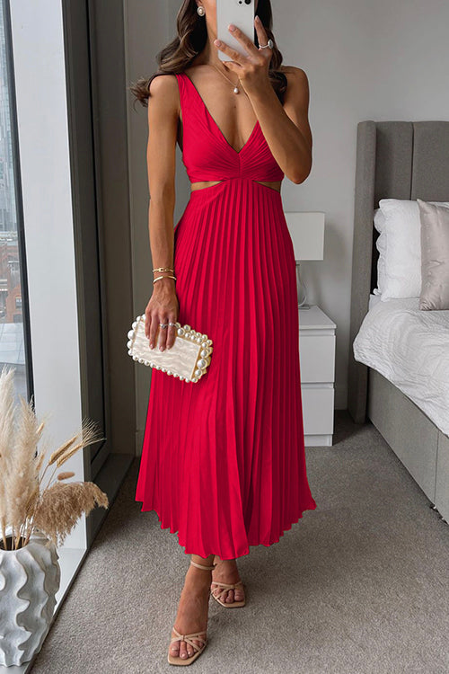 Eva | Cut Out Waist Sleeveless Pleated Maxi Dress