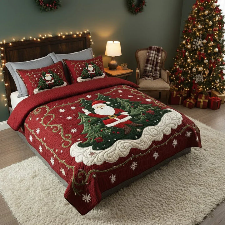 3-Piece Quilted Bedding Set - Santa's Workshop