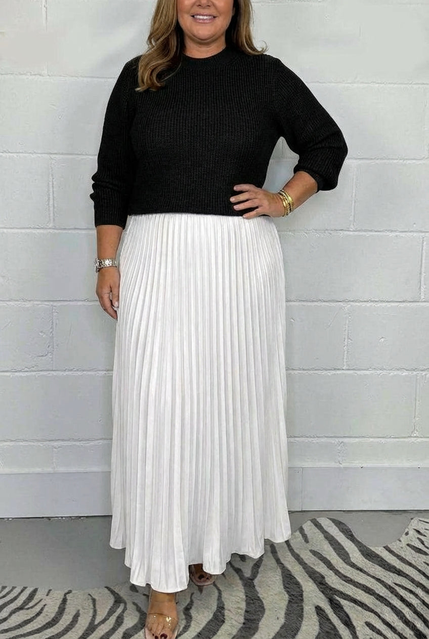 Claudia | Maxi dress with sweater and pleated skirt