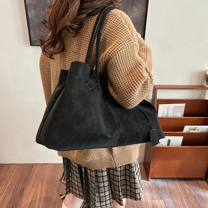 Averly | Luxe Maxi Bag