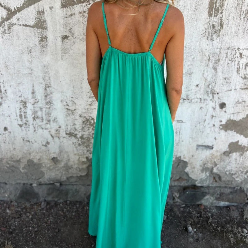 Caroline | Elegant Sleeveless Dress